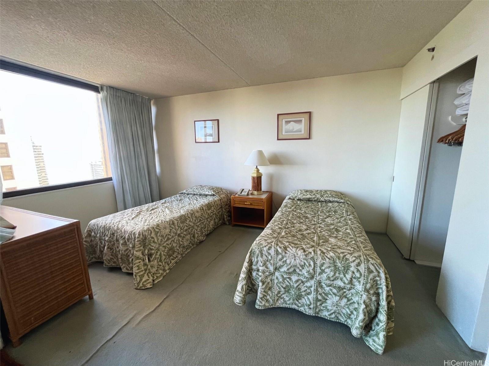 Waikiki Banyan condo # 2406(MAUKA), Honolulu, Hawaii - photo 9 of 18