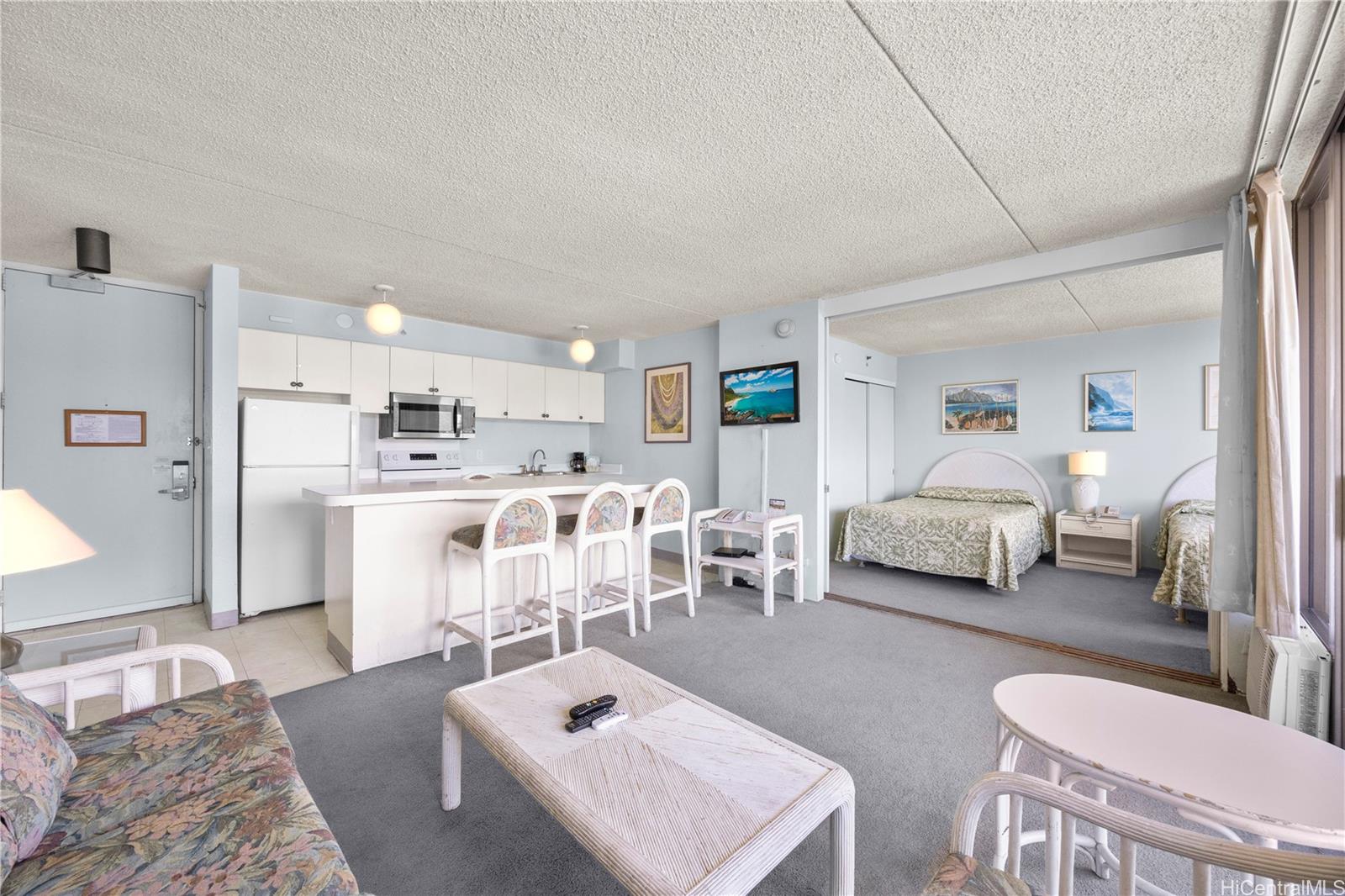 Waikiki Banyan condo # 2905 Mauka, Honolulu, Hawaii - photo 10 of 11