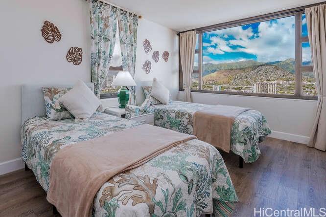 Waikiki Banyan condo # 3101 T2 (NUC), Honolulu, Hawaii - photo 7 of 13