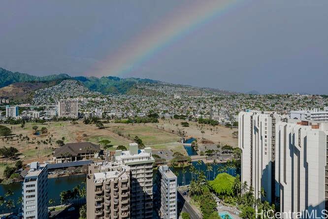 Waikiki Banyan condo # 3101 T2 (NUC), Honolulu, Hawaii - photo 9 of 13