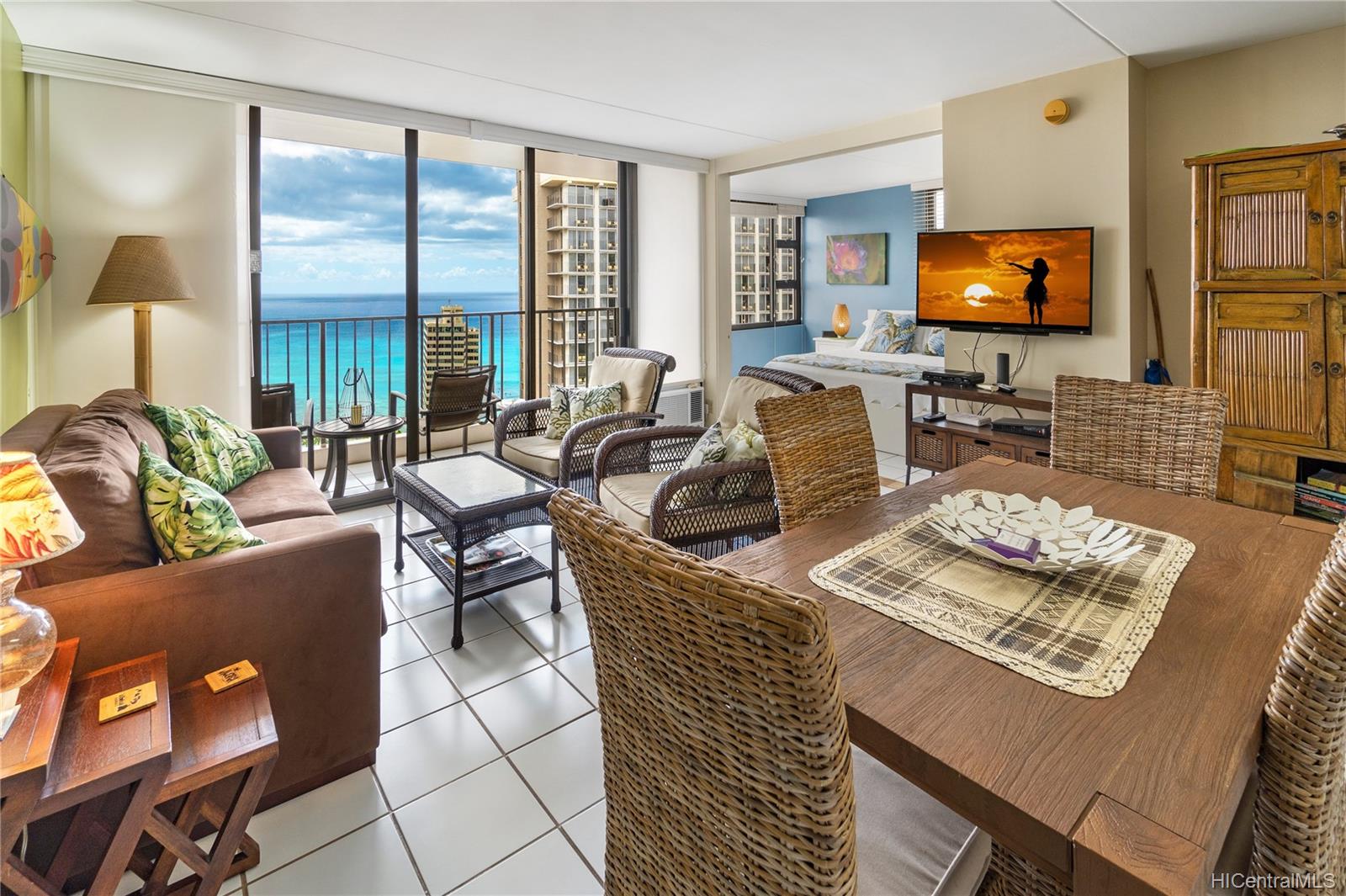 Waikiki Banyan 3302, 201 Ohua Ave, Honolulu Waikiki