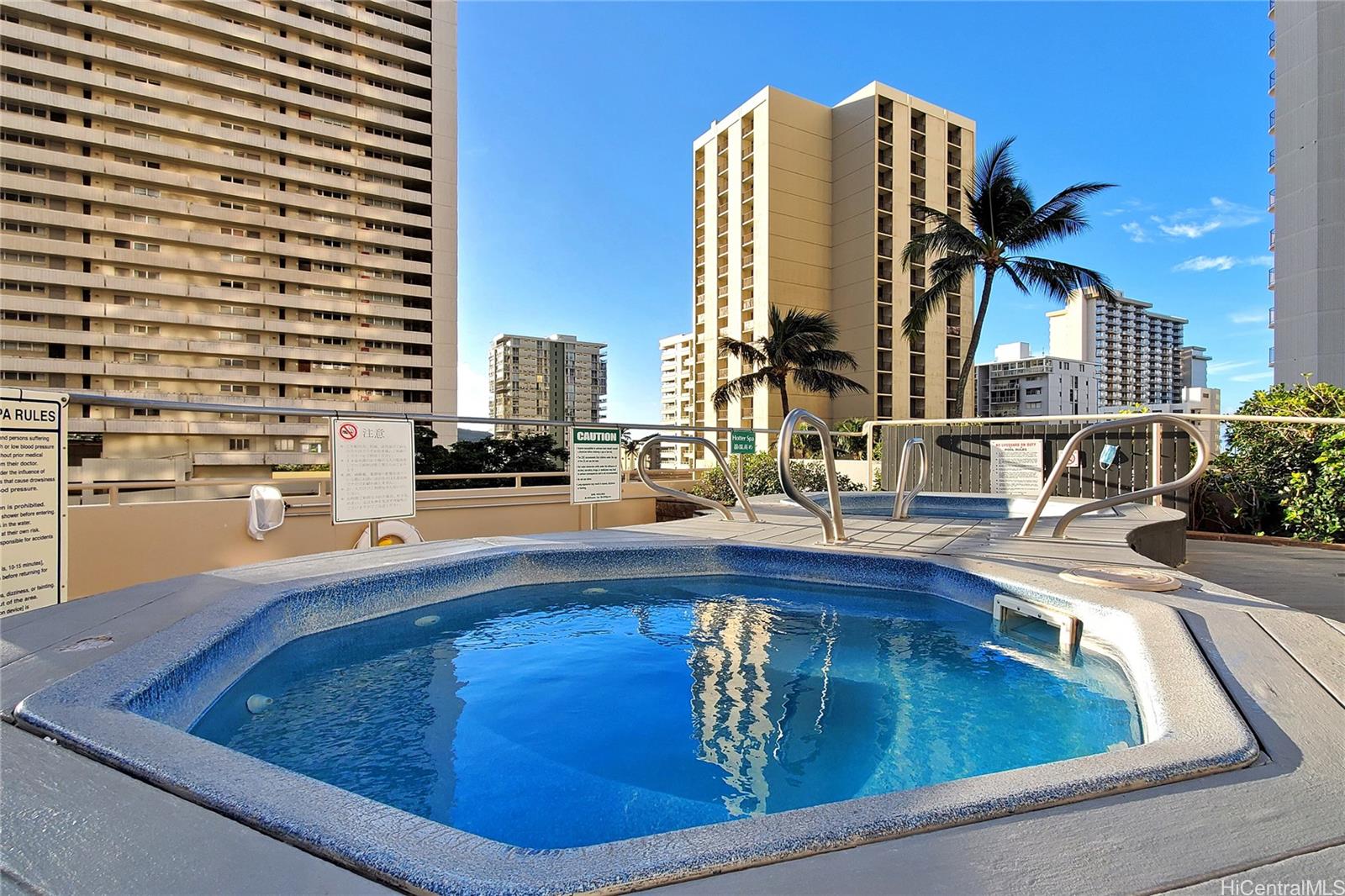 Waikiki Banyan condo # 3403, Honolulu, Hawaii - photo 4 of 24