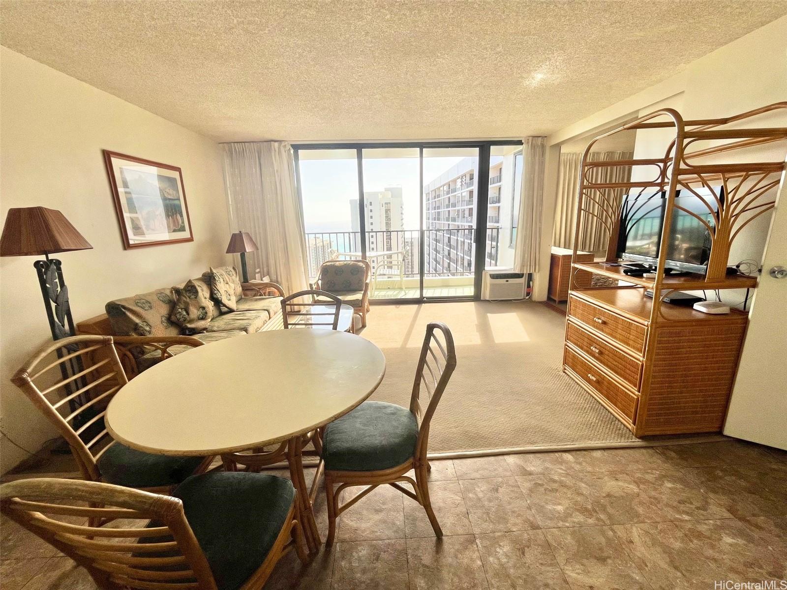 Waikiki Banyan condo # 3510, Honolulu, Hawaii - photo 2 of 15