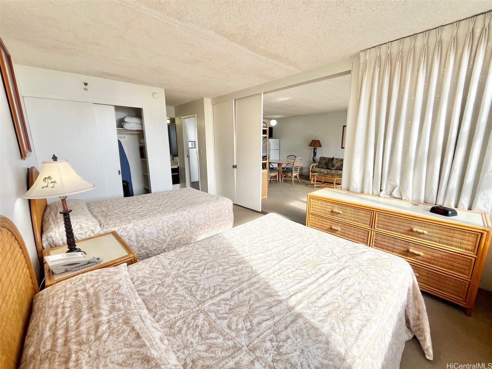 Waikiki Banyan condo # 3510, Honolulu, Hawaii - photo 10 of 15