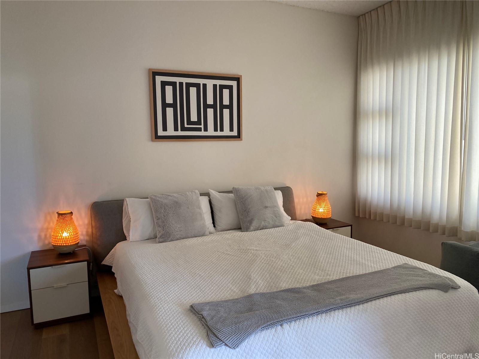 201 Ohua Ave Honolulu - Rental - photo 12 of 16