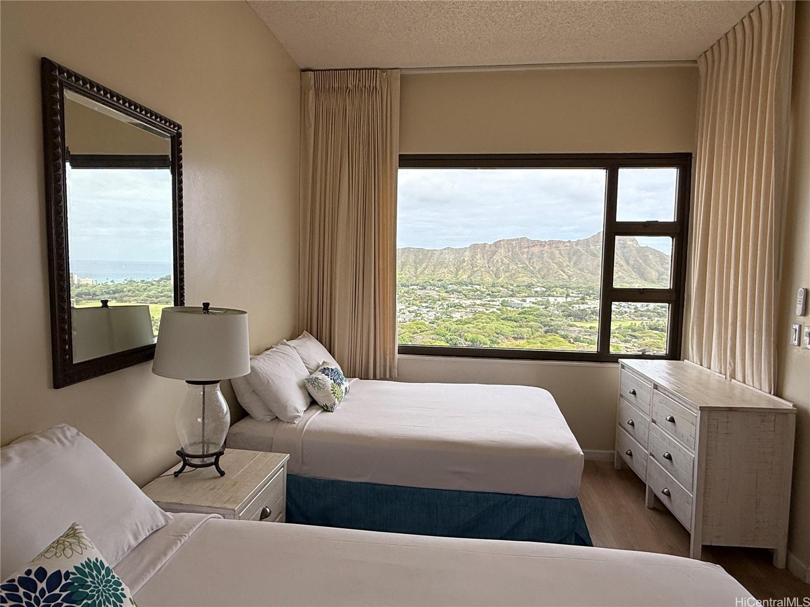 Waikiki Banyan condo # 3709-I, Honolulu, Hawaii - photo 13 of 16