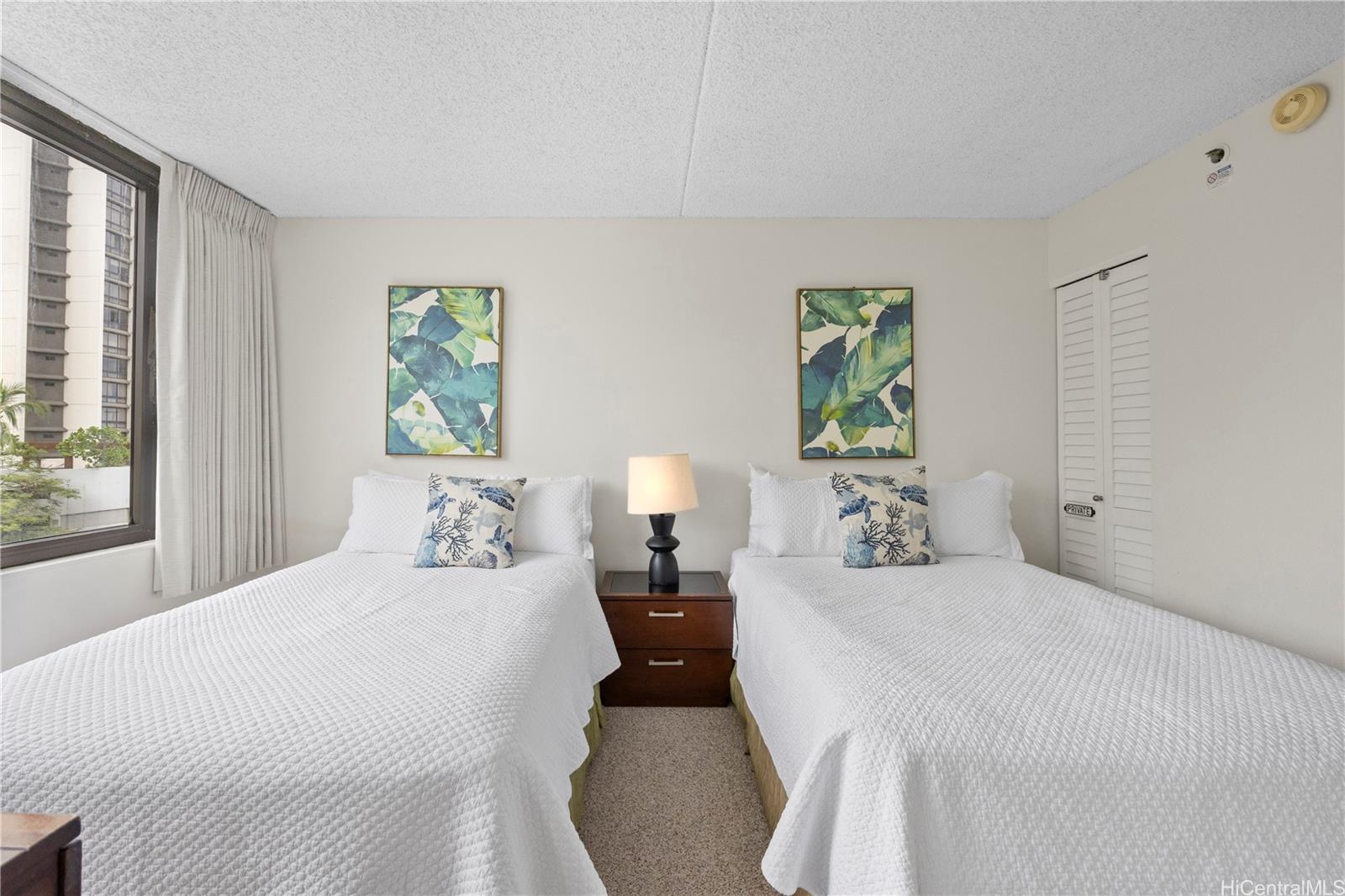 Waikiki Banyan condo # 611, Honolulu, Hawaii - photo 13 of 25