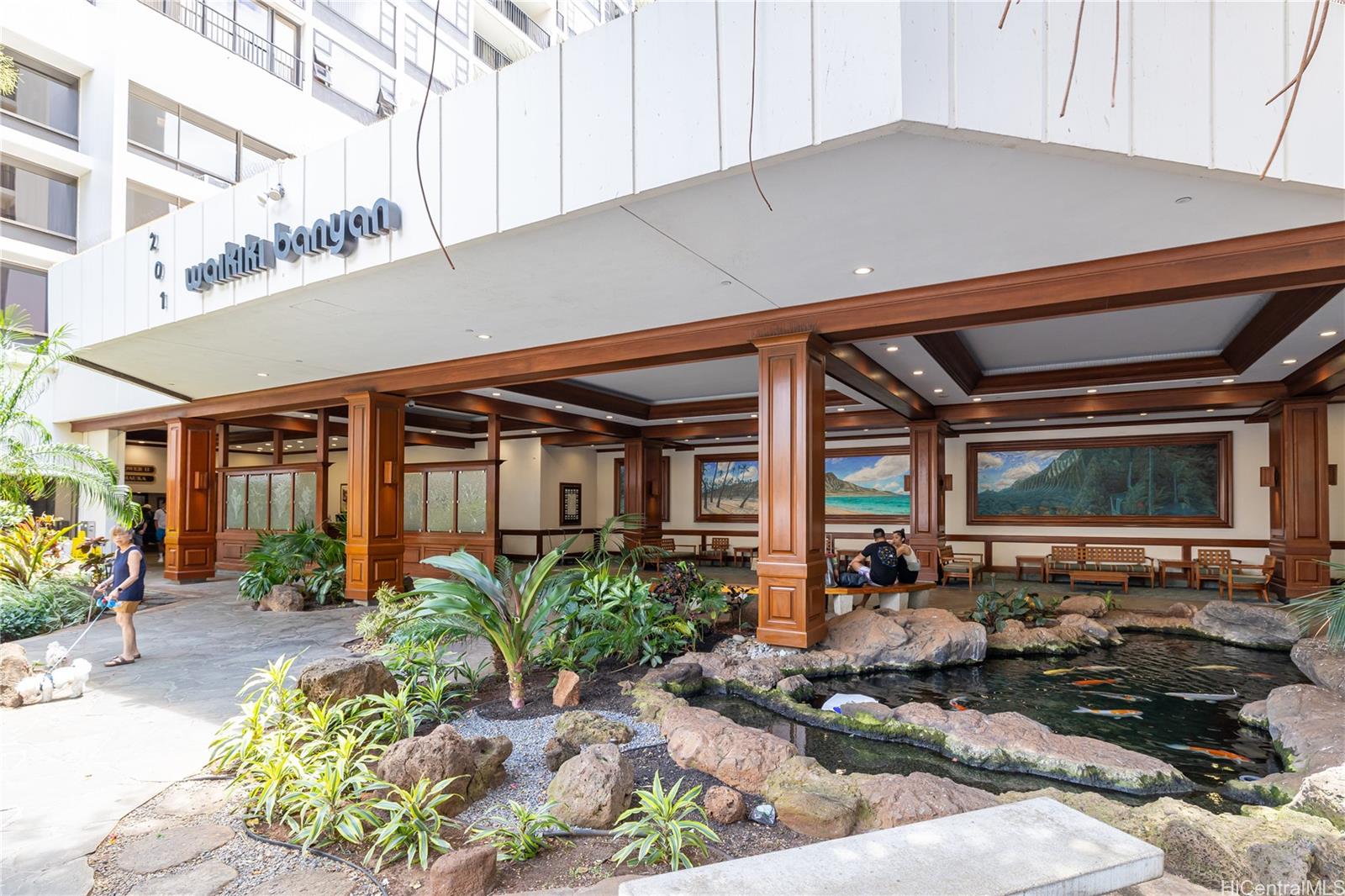 Waikiki Banyan condo # 611, Honolulu, Hawaii - photo 24 of 25