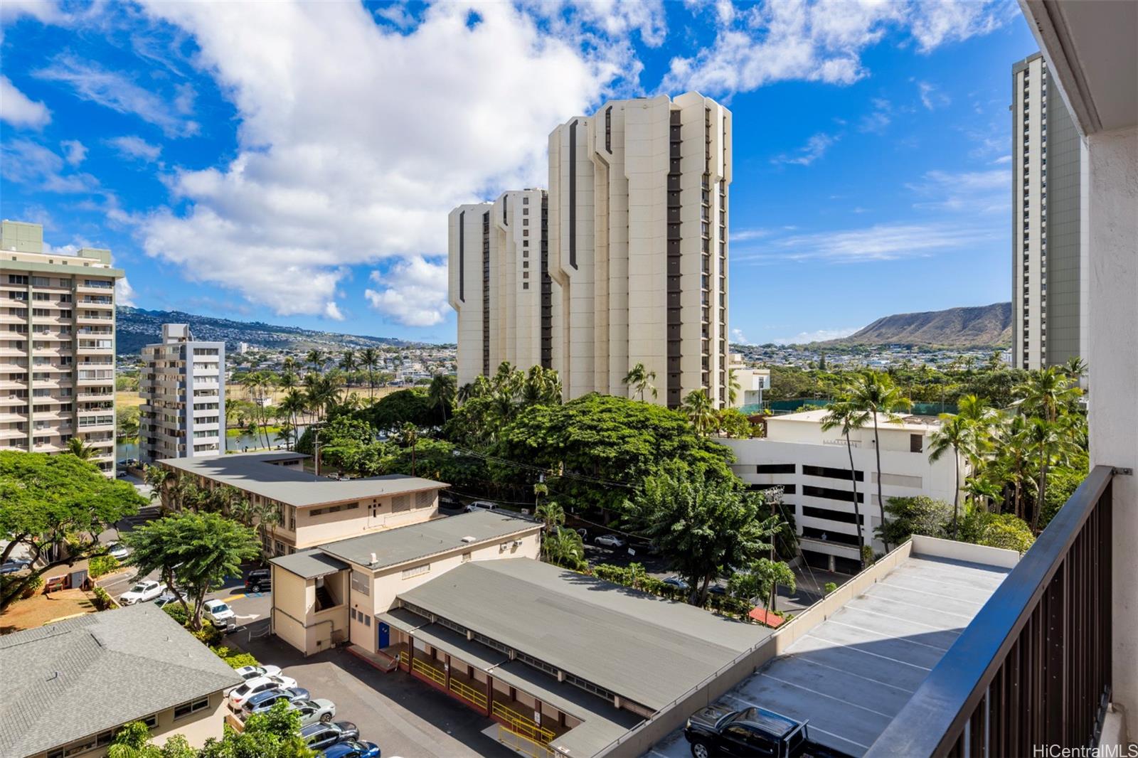 Waikiki Banyan condo # 903-Mauka, Honolulu, Hawaii - photo 8 of 23