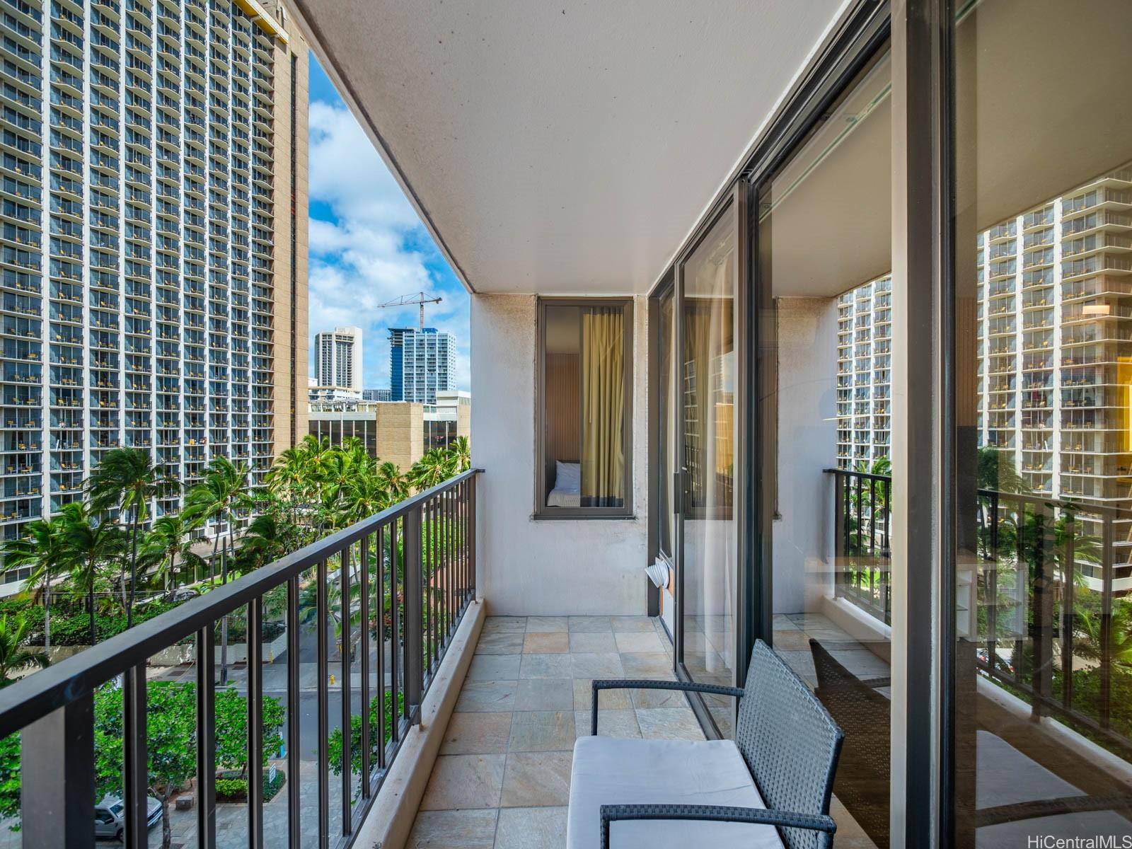 Waikiki Banyan condo # 906, Honolulu, Hawaii - photo 24 of 25