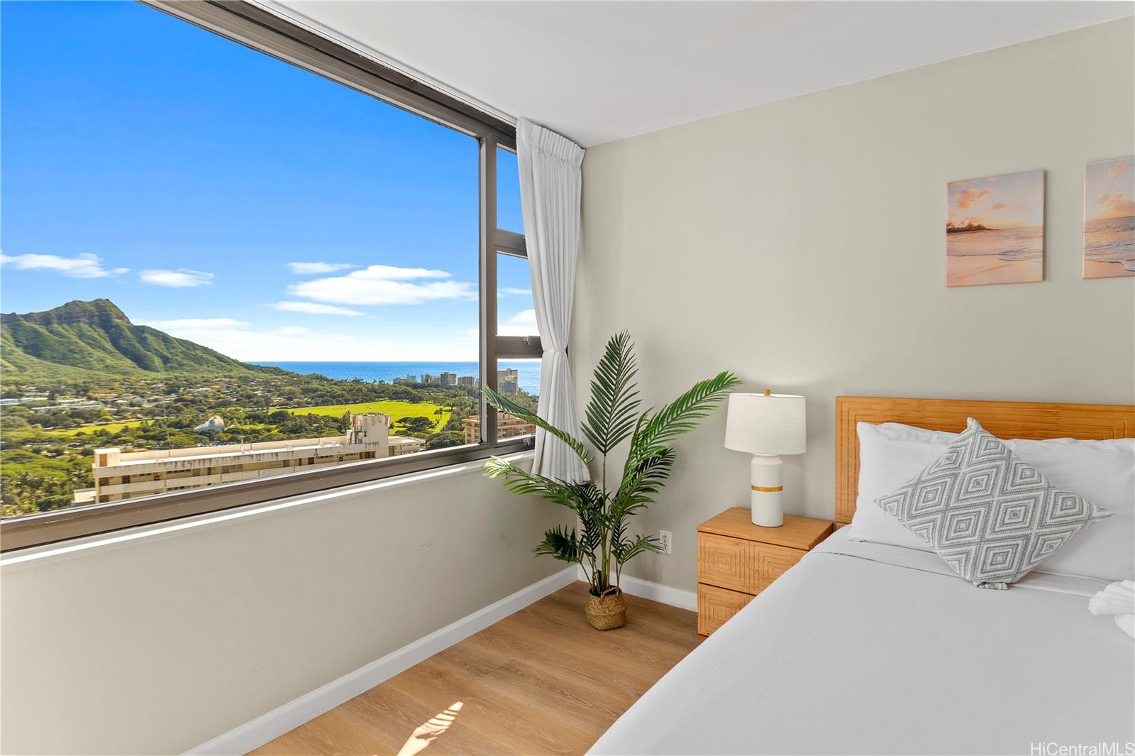 Waikiki Banyan condo # I-3303, Honolulu, Hawaii - photo 16 of 25