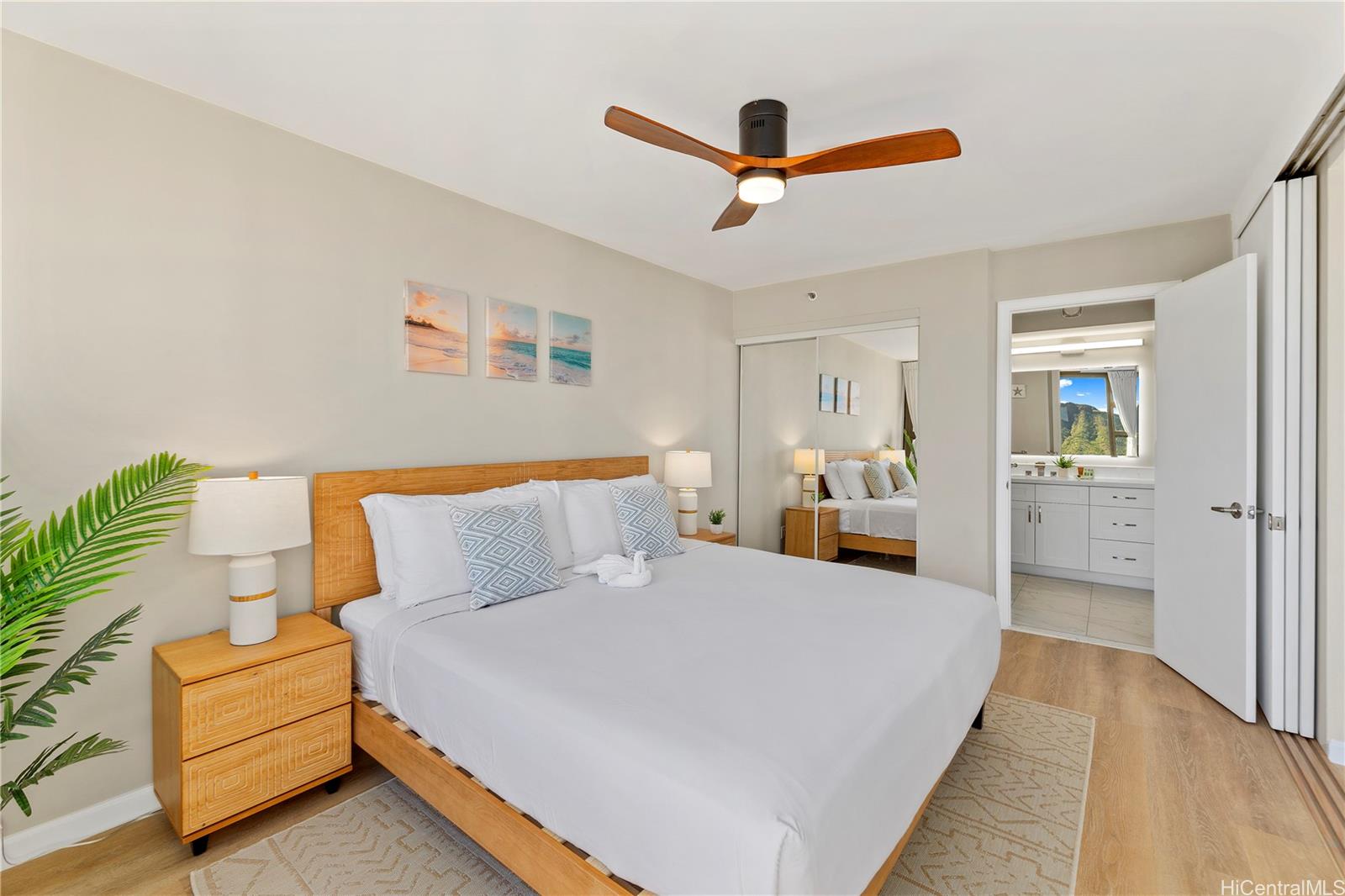 Waikiki Banyan condo # I-3303, Honolulu, Hawaii - photo 17 of 25