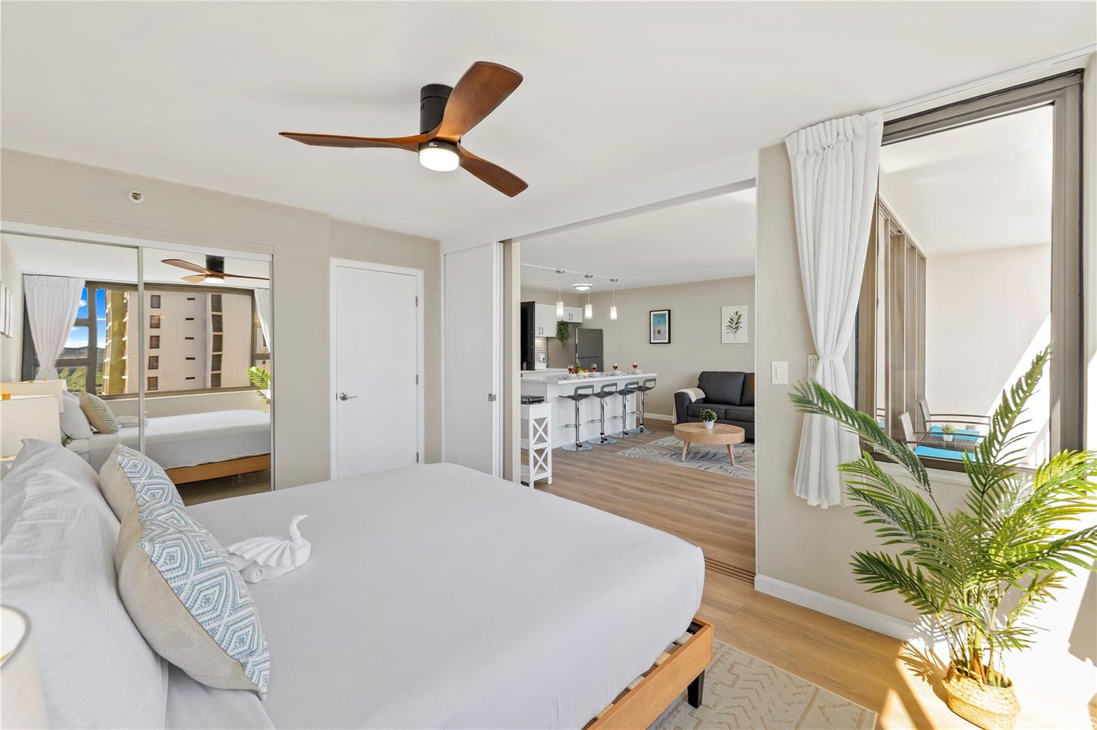 Waikiki Banyan condo # I-3303, Honolulu, Hawaii - photo 18 of 24