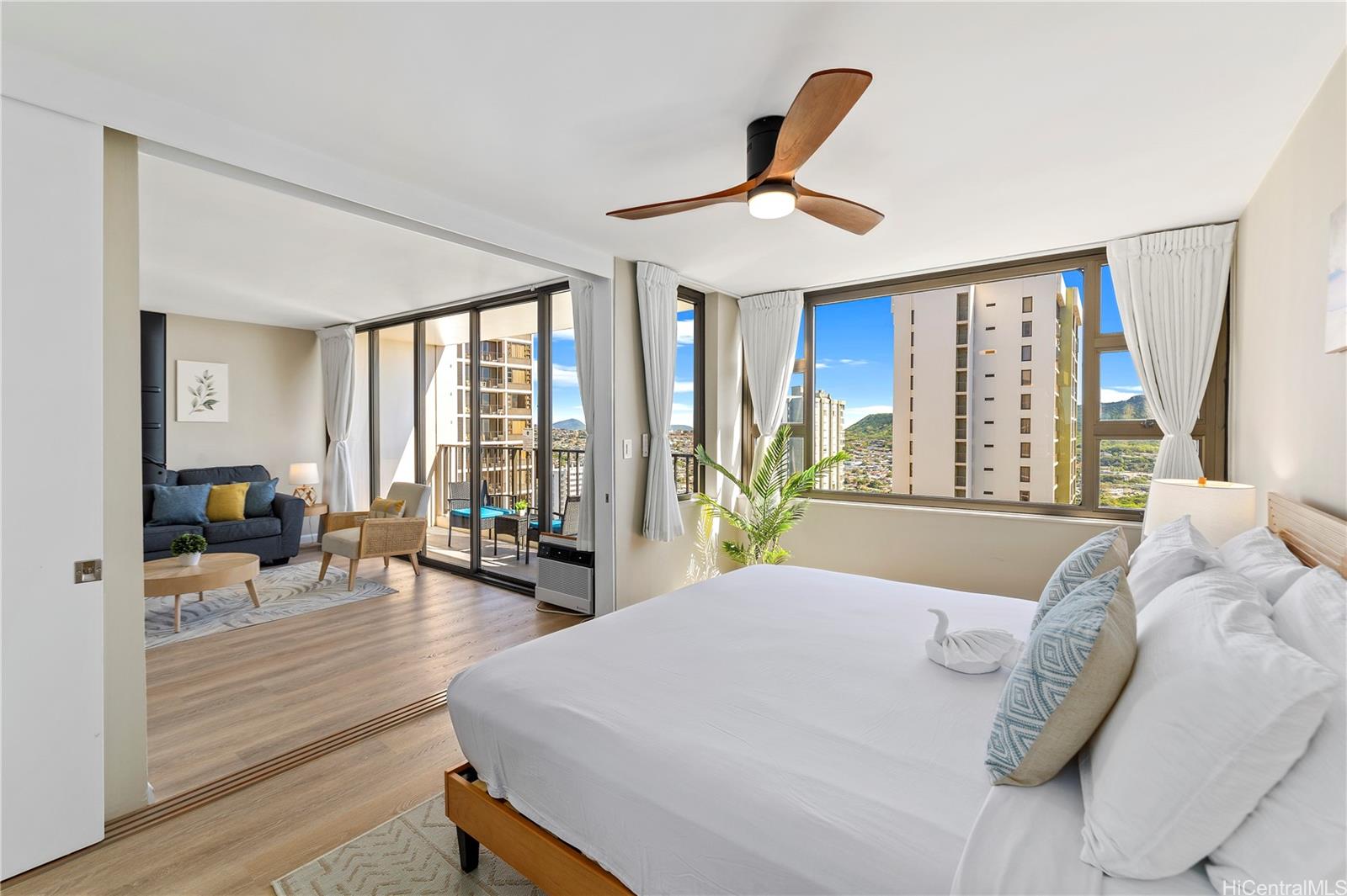 Waikiki Banyan condo # I-3303, Honolulu, Hawaii - photo 19 of 25