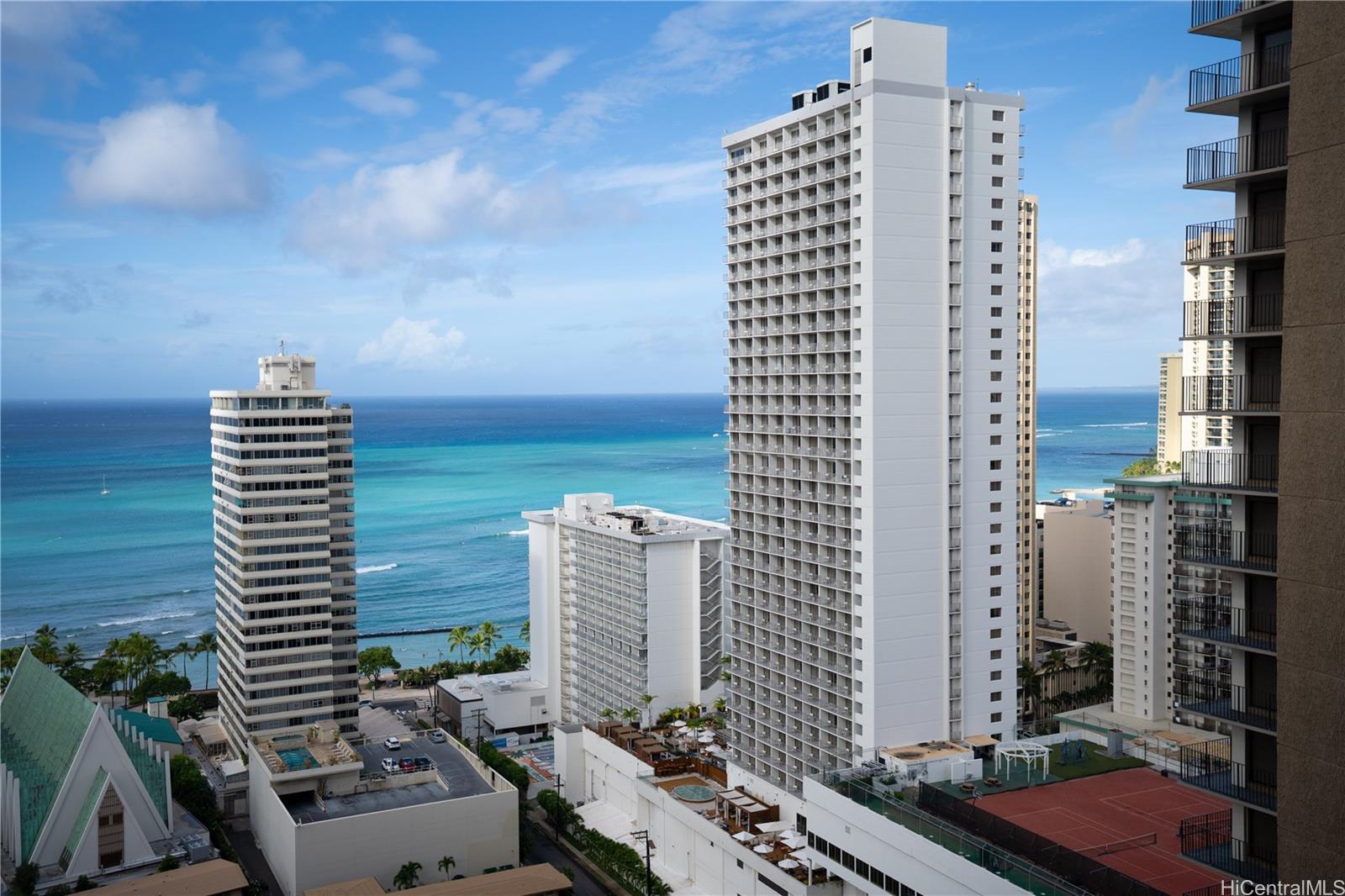 Waikiki Banyan condo # makai/2808, Honolulu, Hawaii - photo 2 of 21