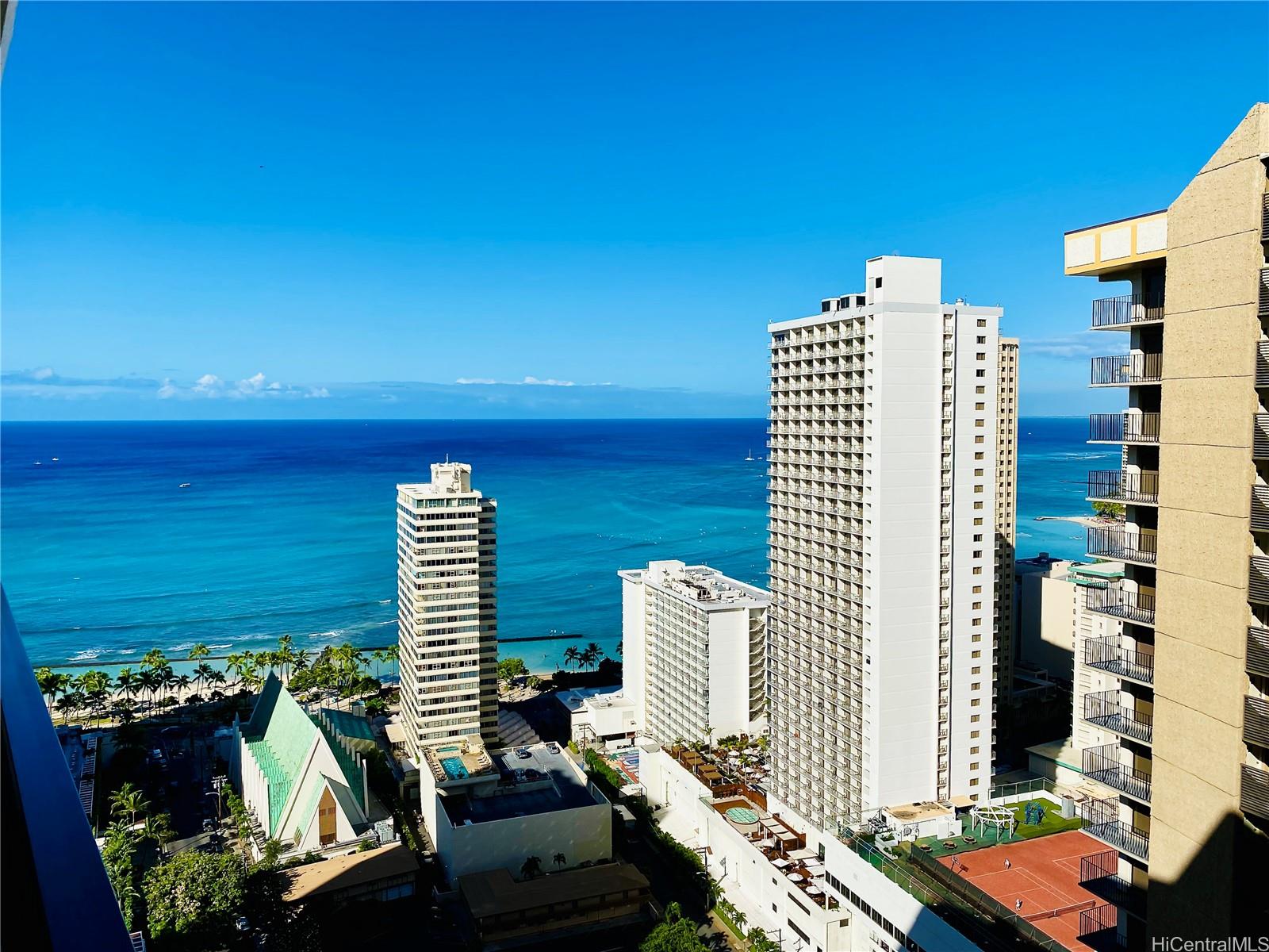 Waikiki Banyan condo # Makai 3508, Honolulu, Hawaii - photo 4 of 25