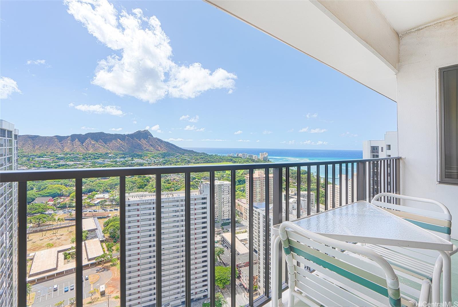 Waikiki Banyan condo # Makai 3707, Honolulu, Hawaii - photo 19 of 24