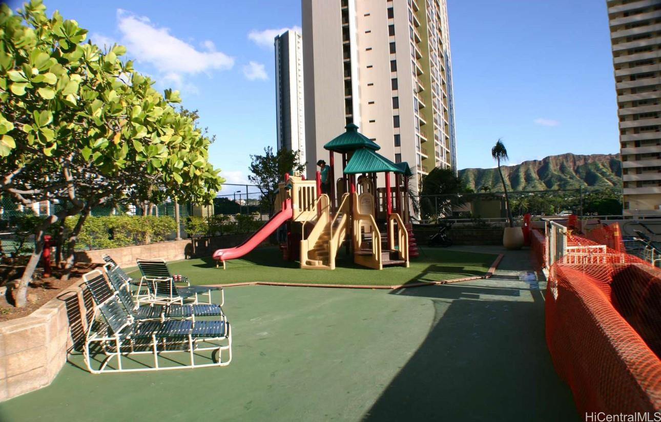 Waikiki Banyan condo # Mauka 3513, Honolulu, Hawaii - photo 11 of 13