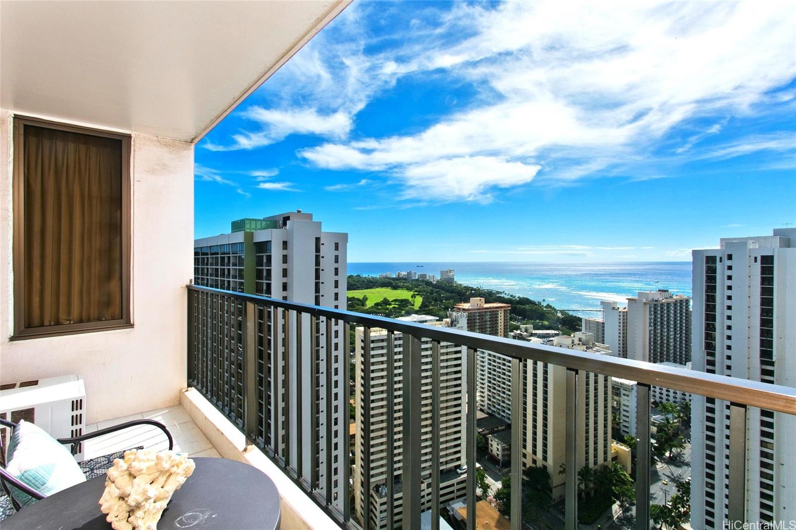 Waikiki Banyan condo # Mauka #3708, Honolulu, Hawaii - photo 10 of 11