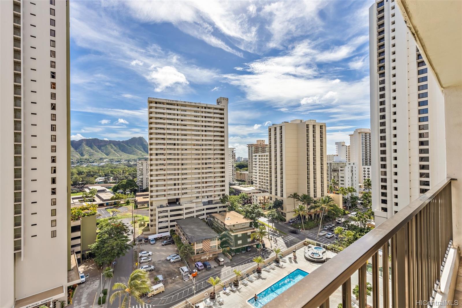 Waikiki Banyan condo # T1-1503, Honolulu, Hawaii - photo 11 of 20