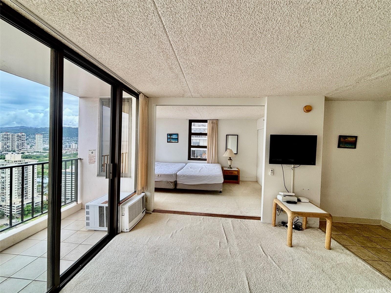 Waikiki Banyan condo # T1-3202, Honolulu, Hawaii - photo 8 of 16