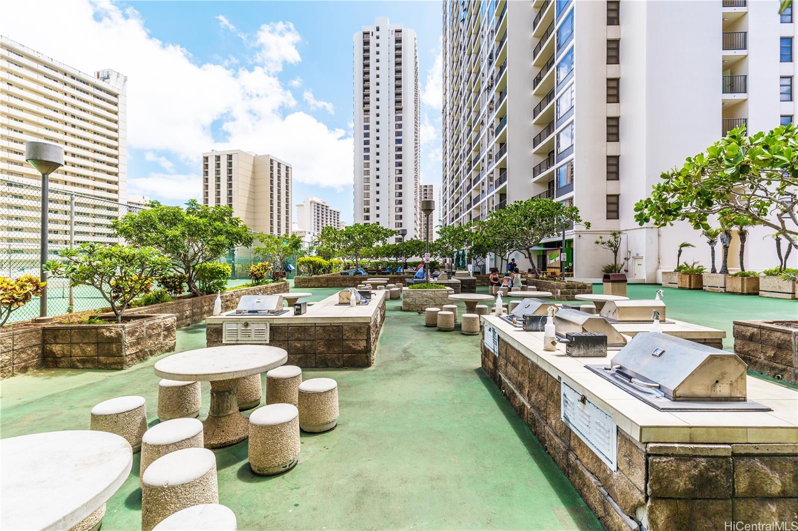 Waikiki Banyan condo # T2-1910, Honolulu, Hawaii - photo 24 of 25