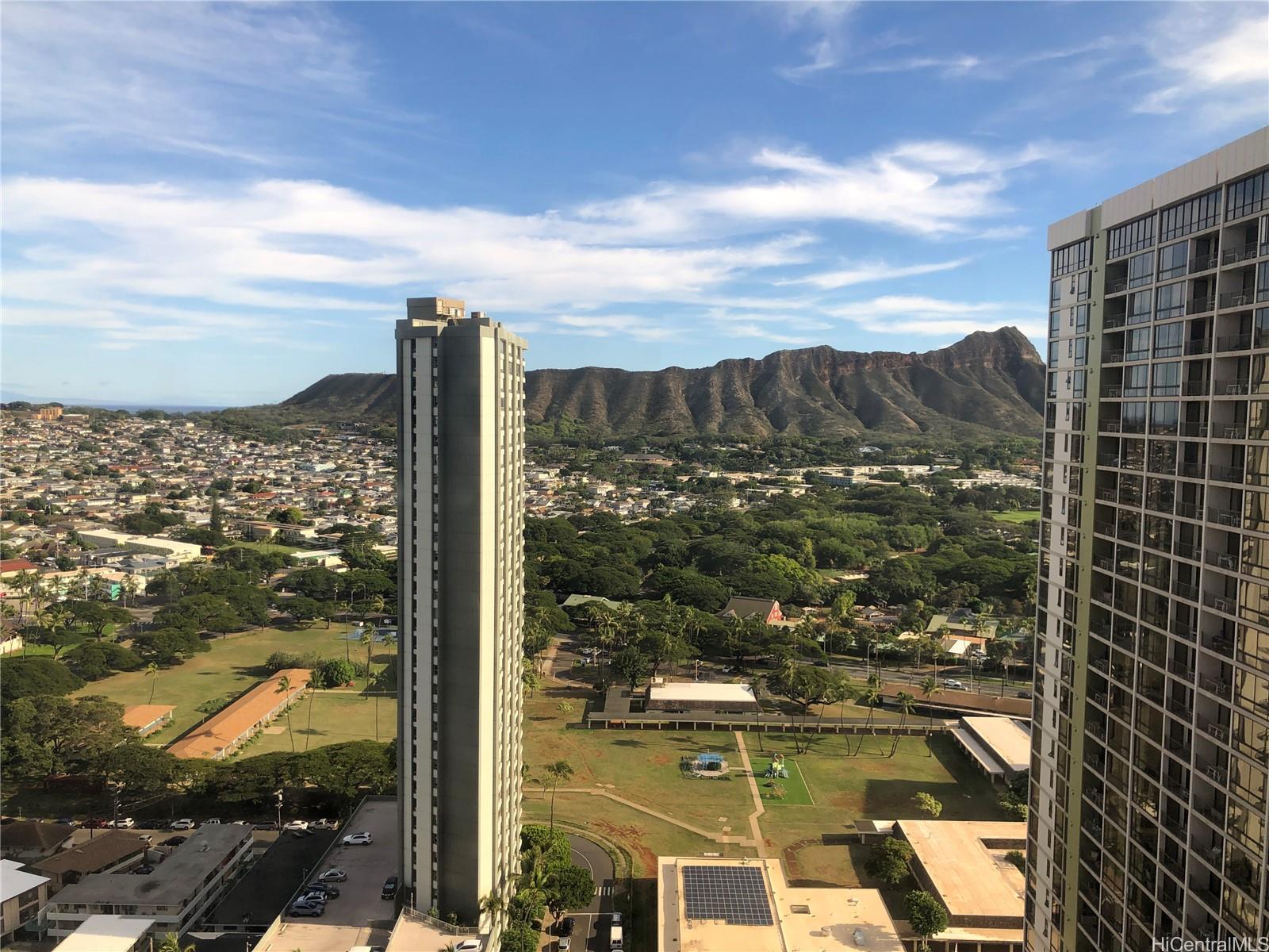 201 Ohua Ave Honolulu - Rental - photo 15 of 25