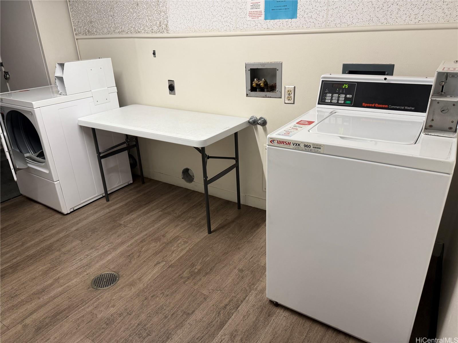 201 Ohua Ave Honolulu - Rental - photo 15 of 23