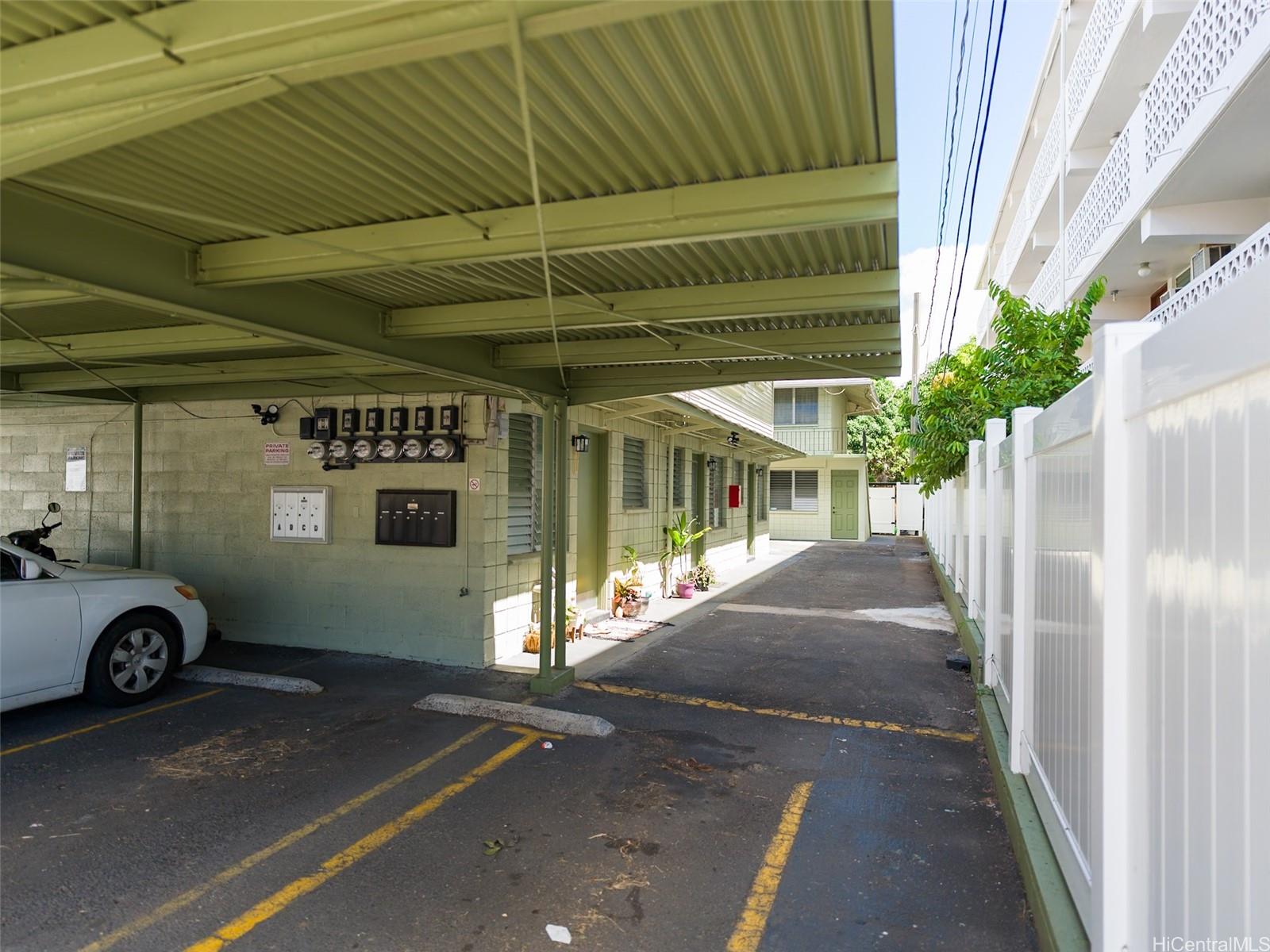 2014 Fern Street Honolulu Oahu commercial real estate photo6 of 25