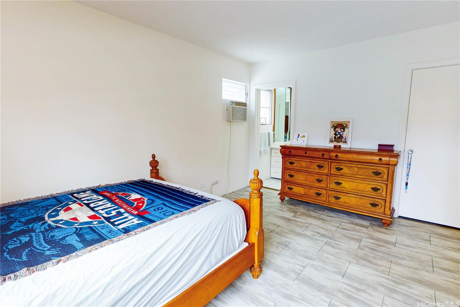 Bel-Aire The condo # 2C, Honolulu, Hawaii - photo 9 of 11