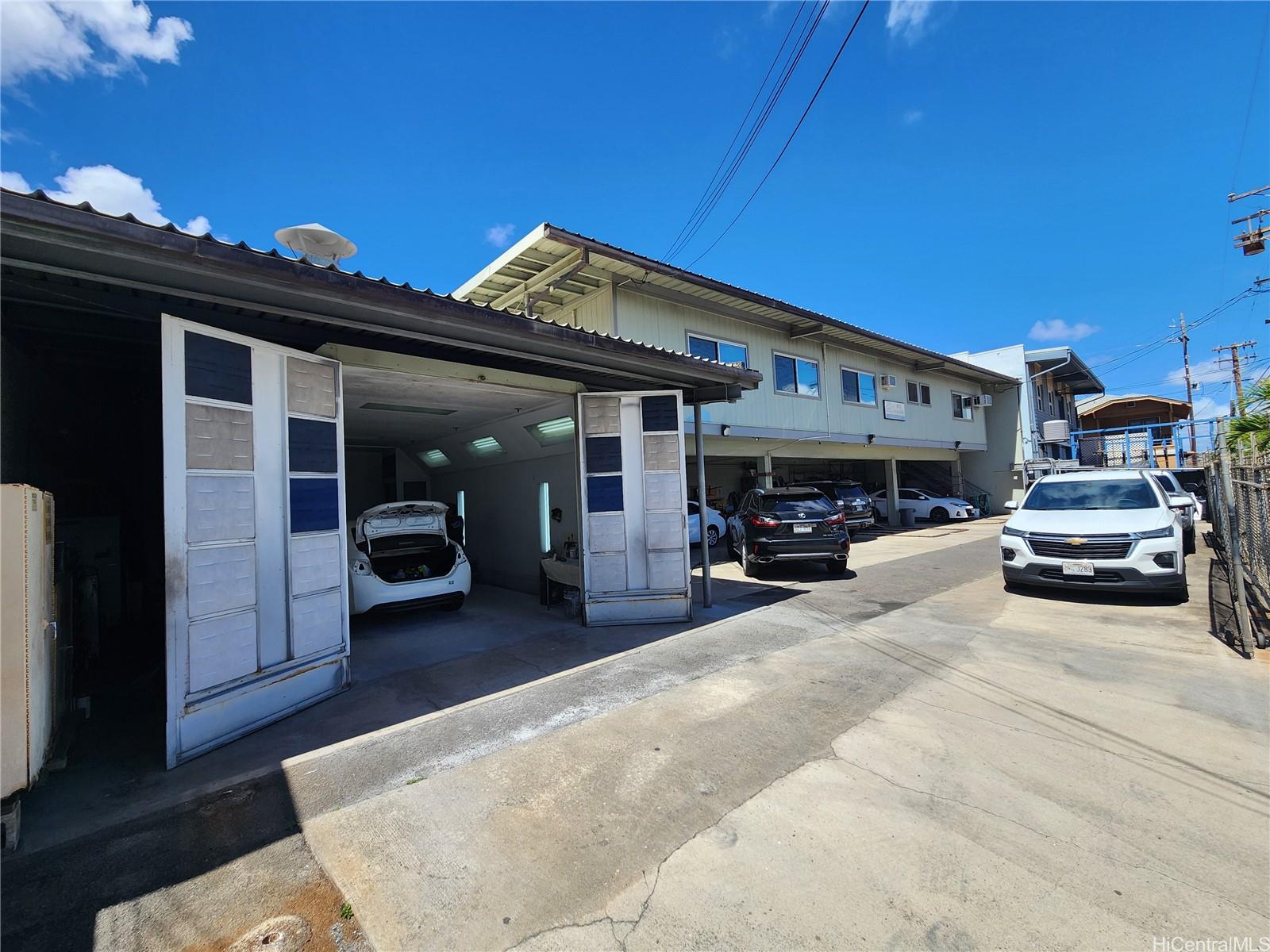 2015 Kalani St Honolulu Oahu commercial real estate photo2 of 11