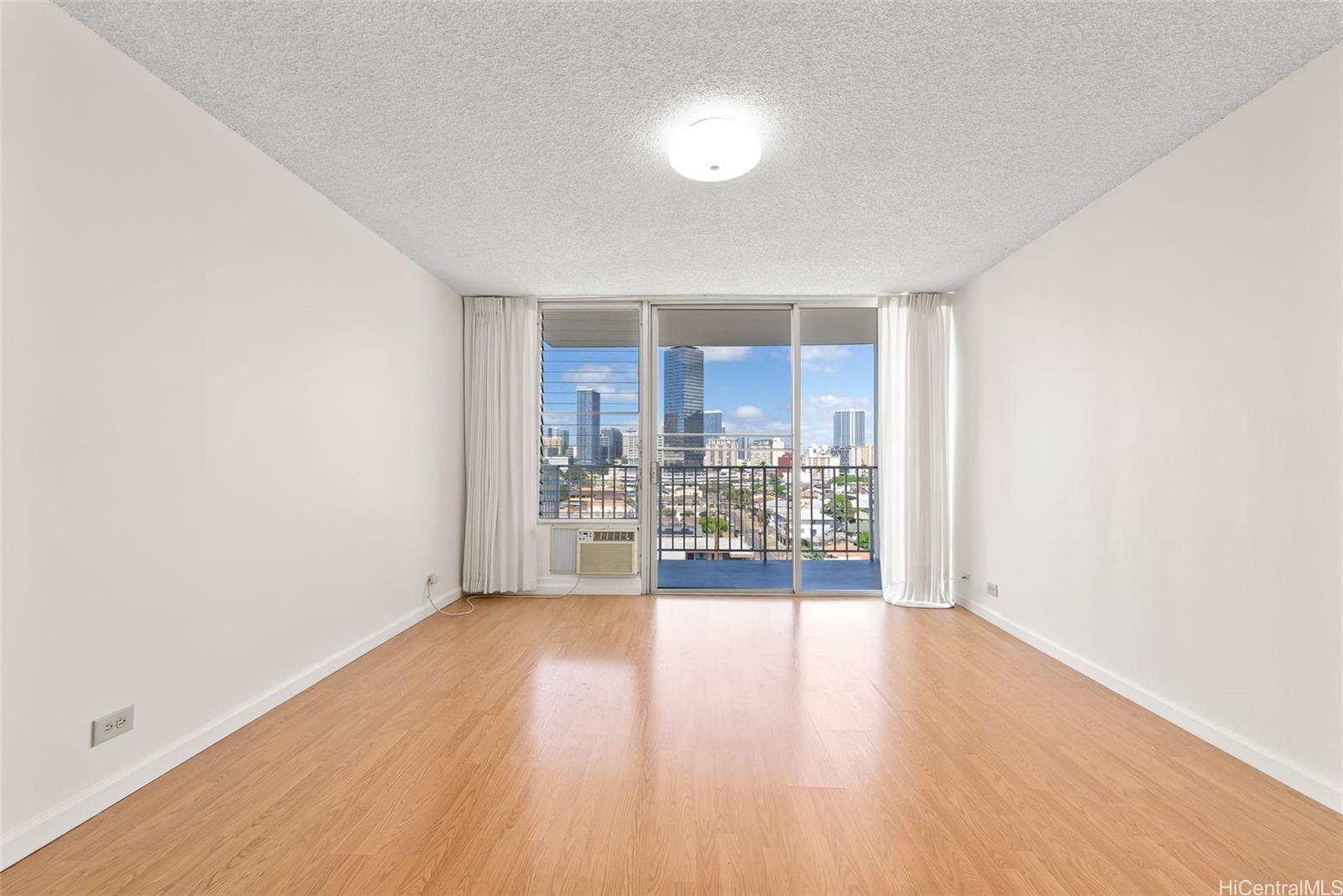 Lime Tree condo # 901, Honolulu, Hawaii - photo 2 of 25