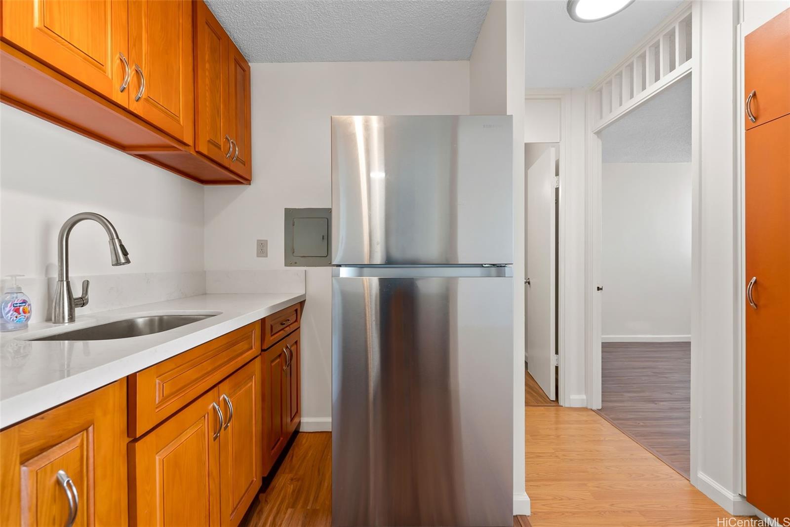 Lime Tree condo # 901, Honolulu, Hawaii - photo 12 of 25