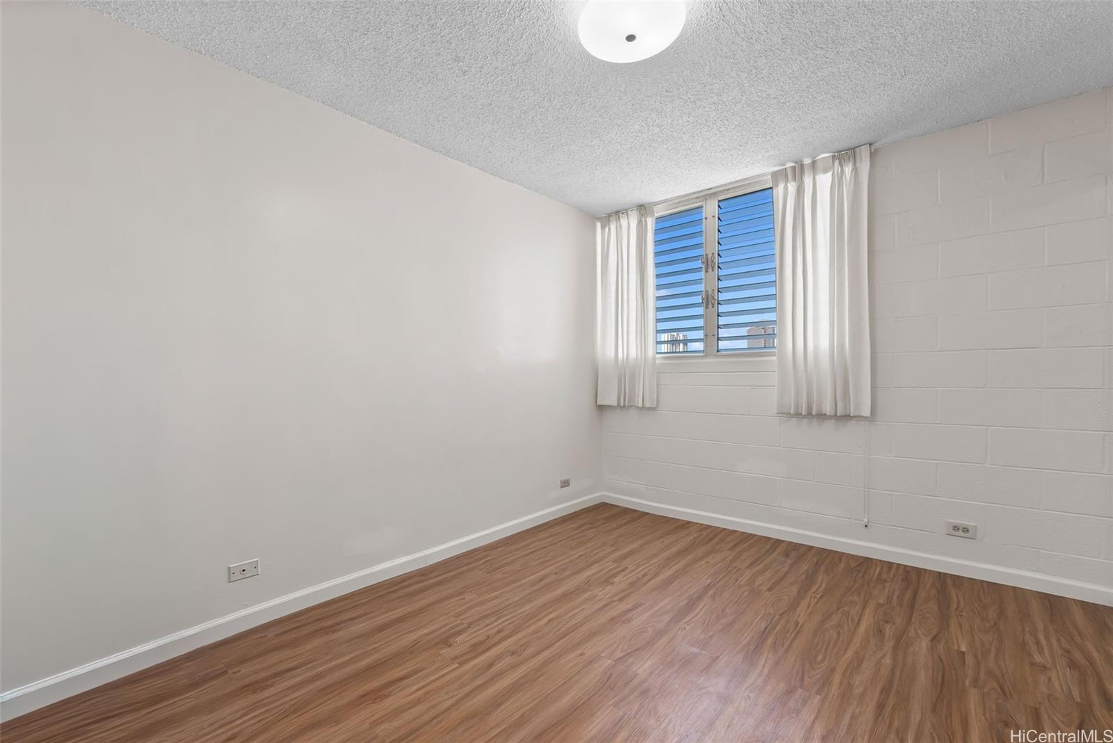 Lime Tree condo # 901, Honolulu, Hawaii - photo 15 of 25