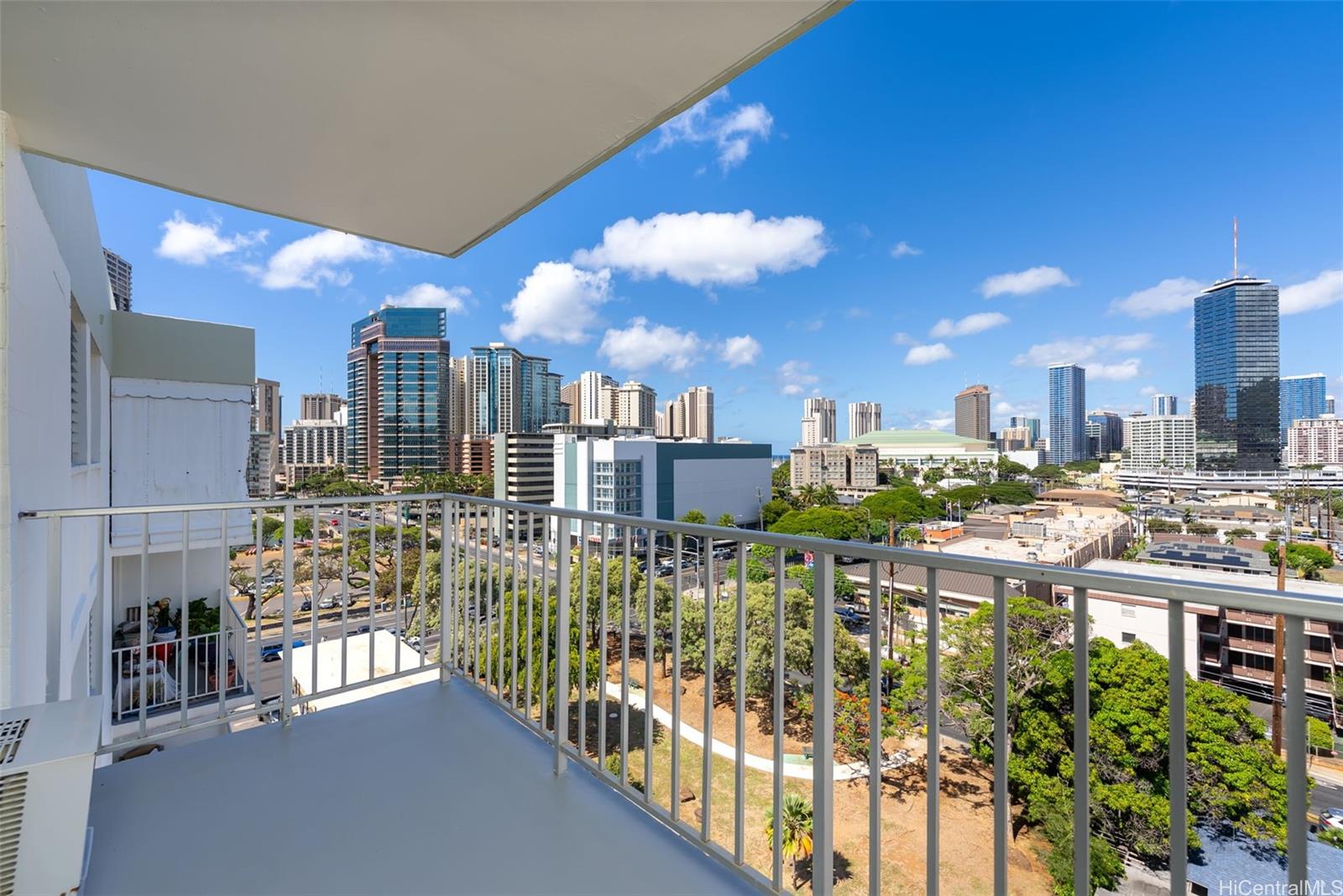 Lime Tree condo # 901, Honolulu, Hawaii - photo 21 of 25