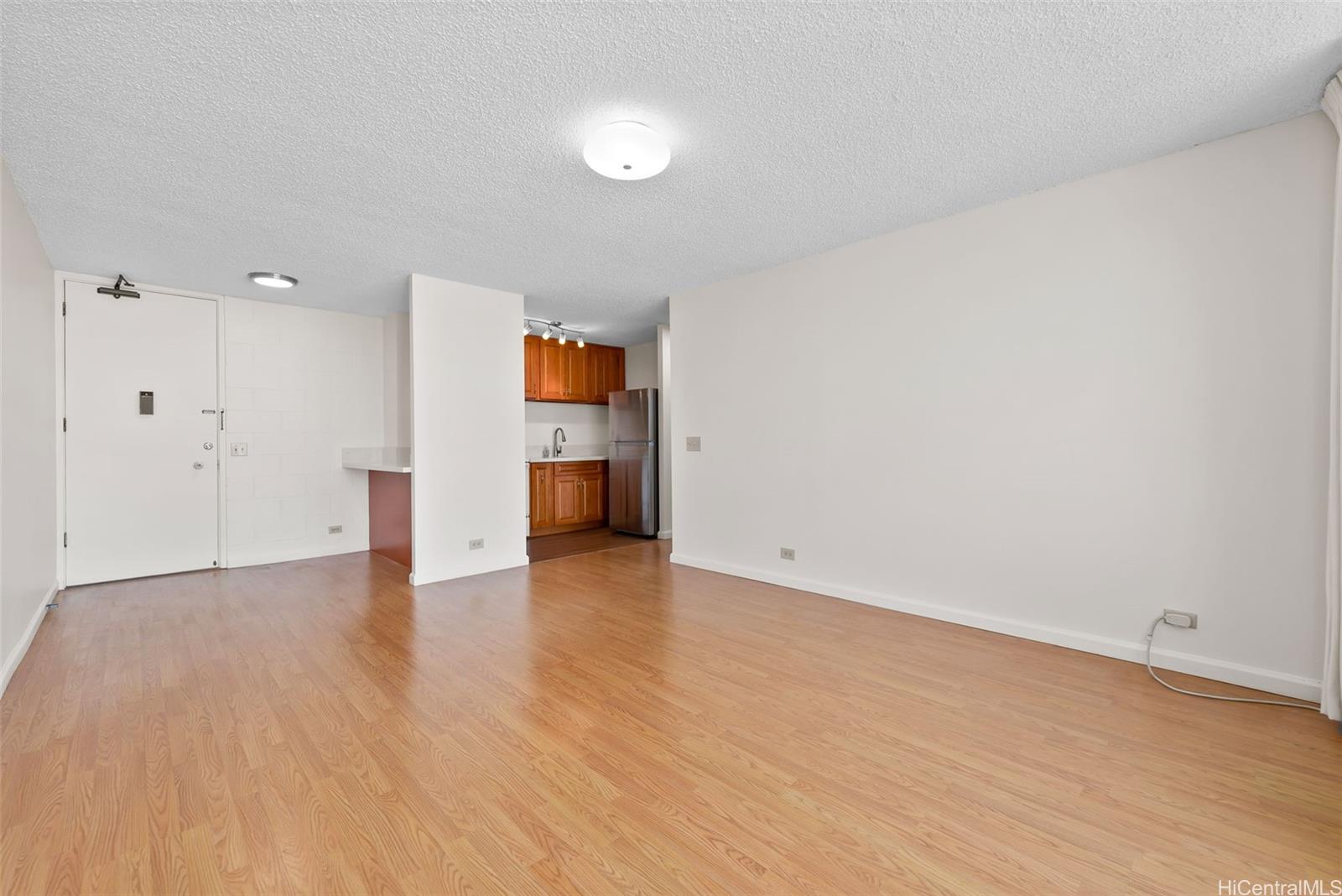 Lime Tree condo # 901, Honolulu, Hawaii - photo 5 of 25