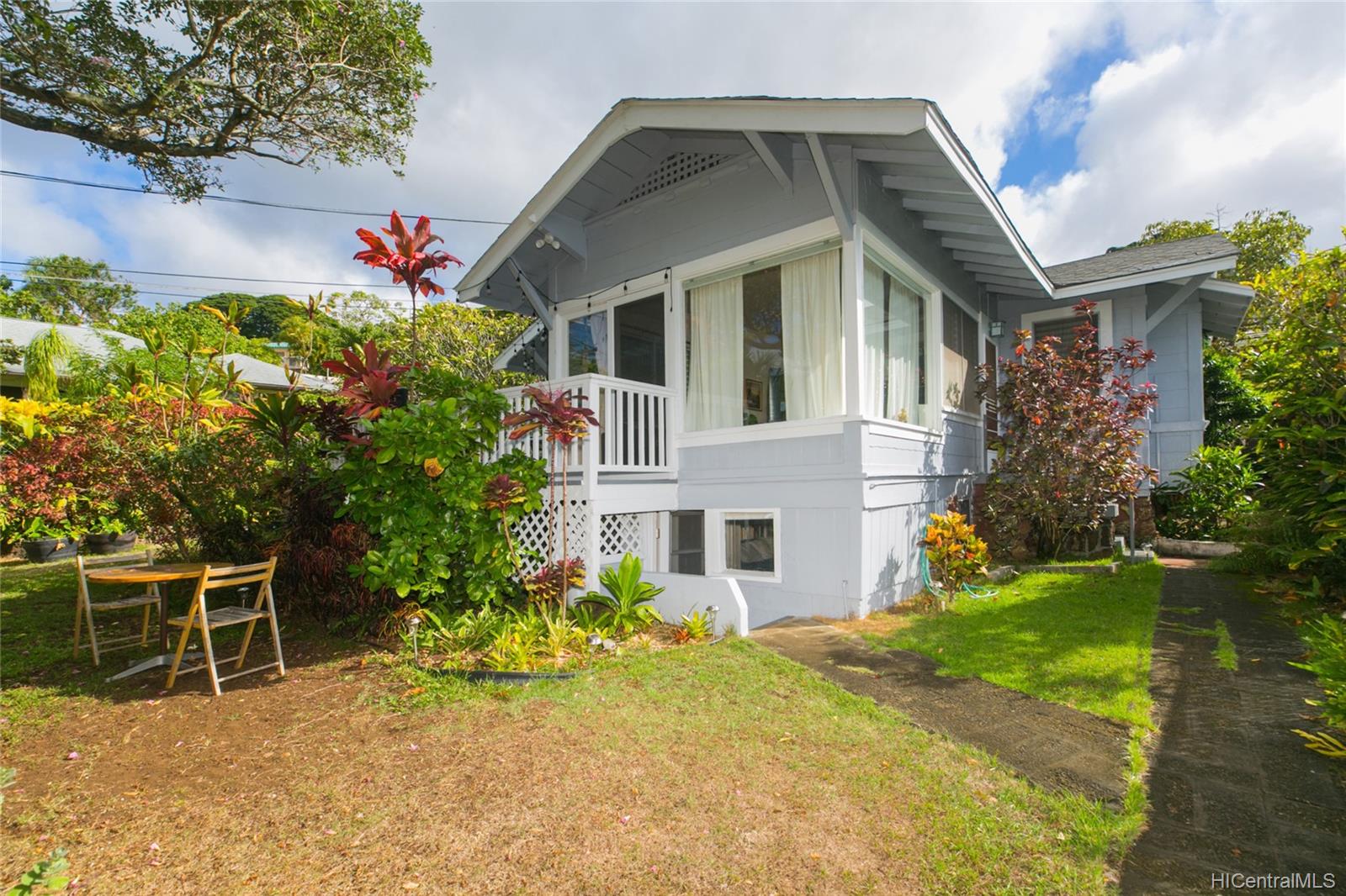 2015C Round Top Drive , Honolulu, Hi 96822 home Makiki Heights Honolulu