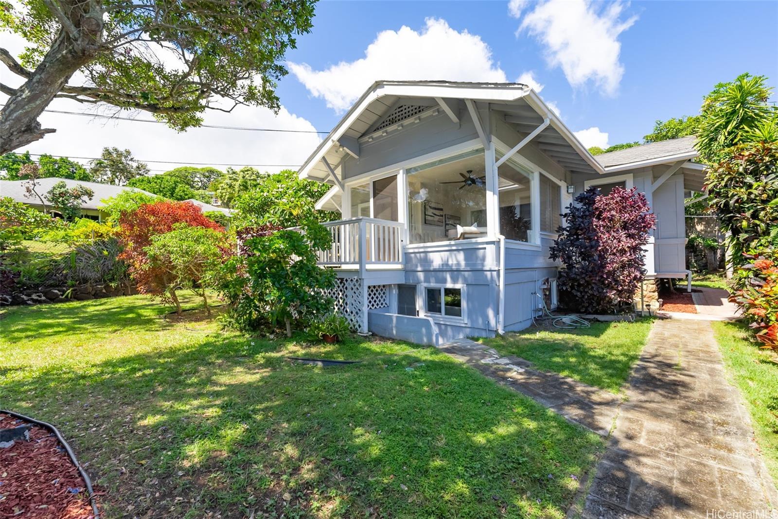 2015-C  Round Top Drive Makiki Heights, Honolulu home - photo 21 of 25