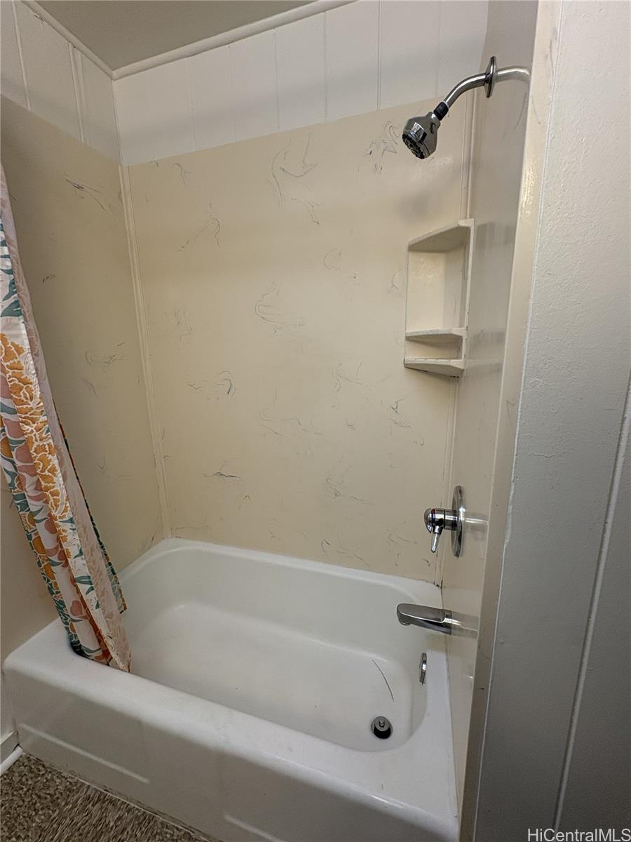 2022 Leiloke Dr Honolulu - Rental - photo 11 of 19
