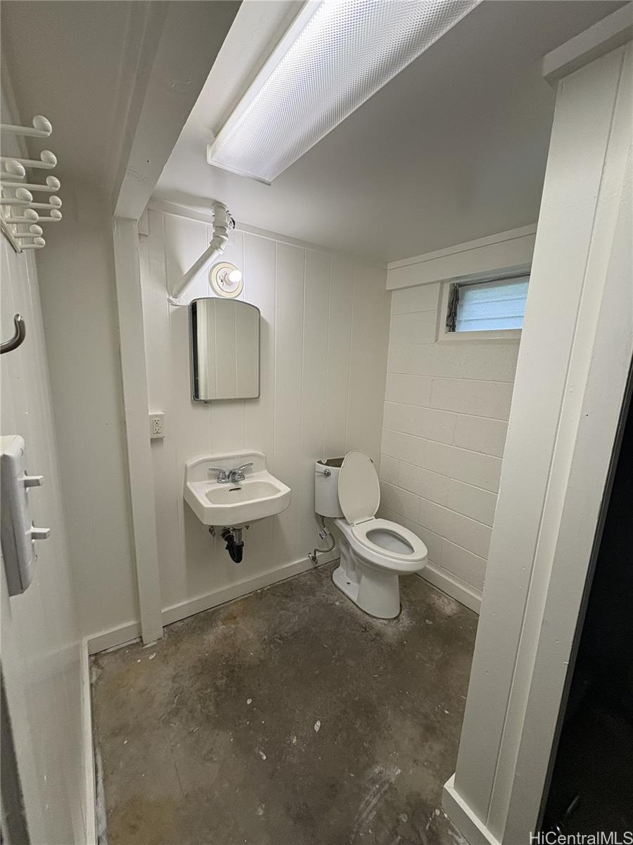 2022 Leiloke Dr Honolulu - Rental - photo 16 of 19