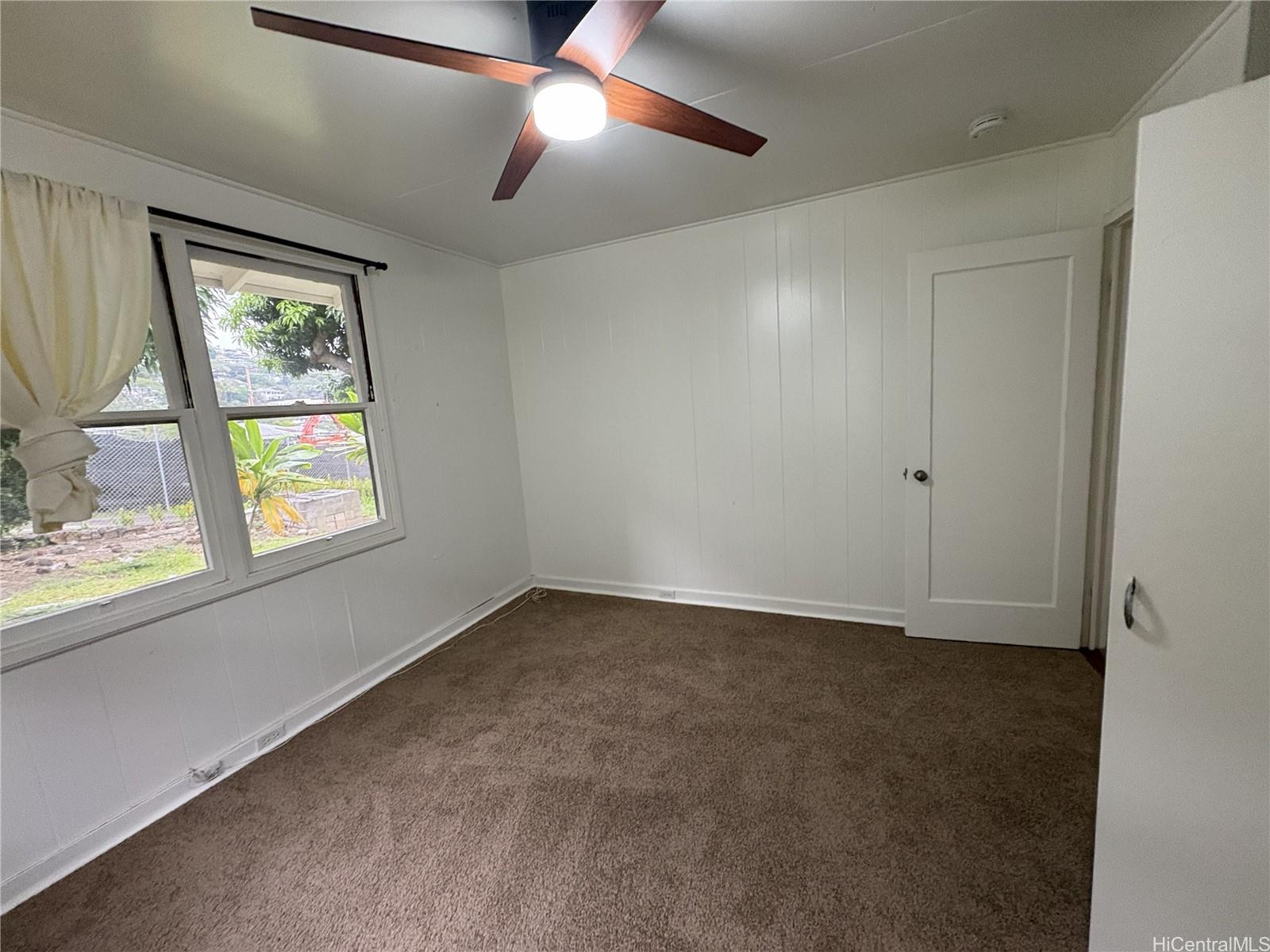 2022 Leiloke Dr Honolulu - Rental - photo 6 of 19