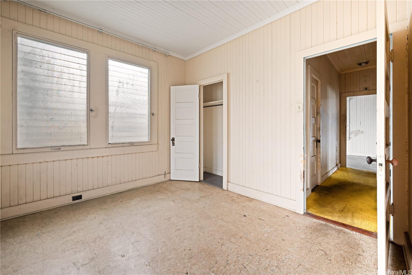 2023  Houghtailing Street Kamehameha Heights, Honolulu home - photo 11 of 19