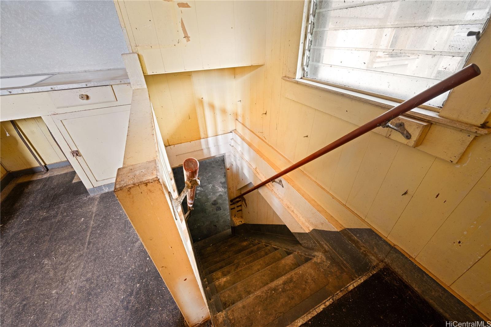 2023  Houghtailing Street Kamehameha Heights, Honolulu home - photo 17 of 19