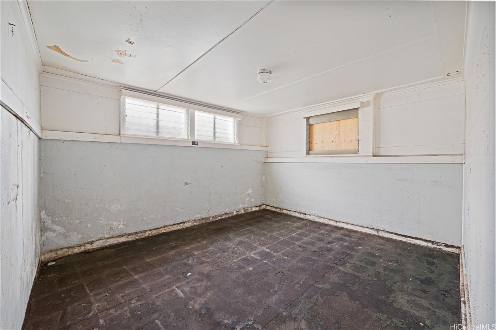 2023  Houghtailing Street Kamehameha Heights, Honolulu home - photo 19 of 19