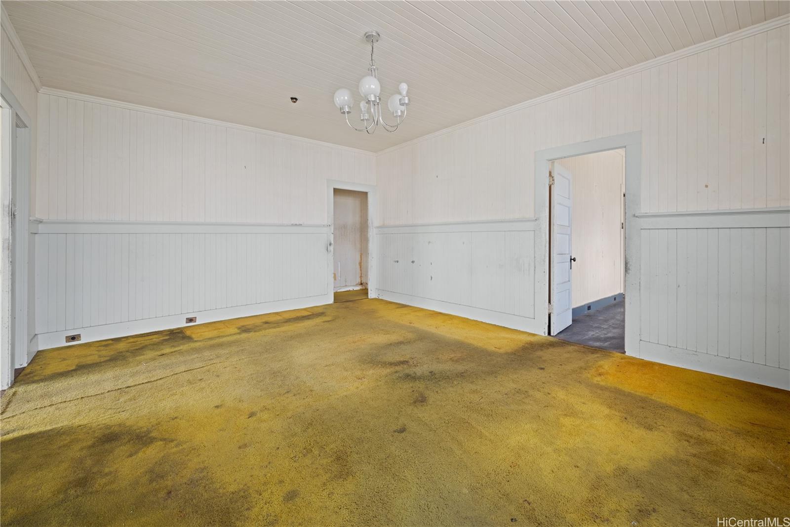 2023  Houghtailing Street Kamehameha Heights, Honolulu home - photo 7 of 19