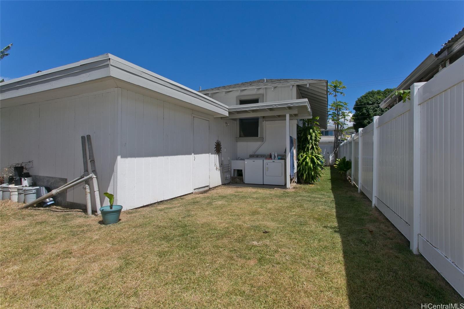 2023  Metcalf Street University, Honolulu home - photo 15 of 15