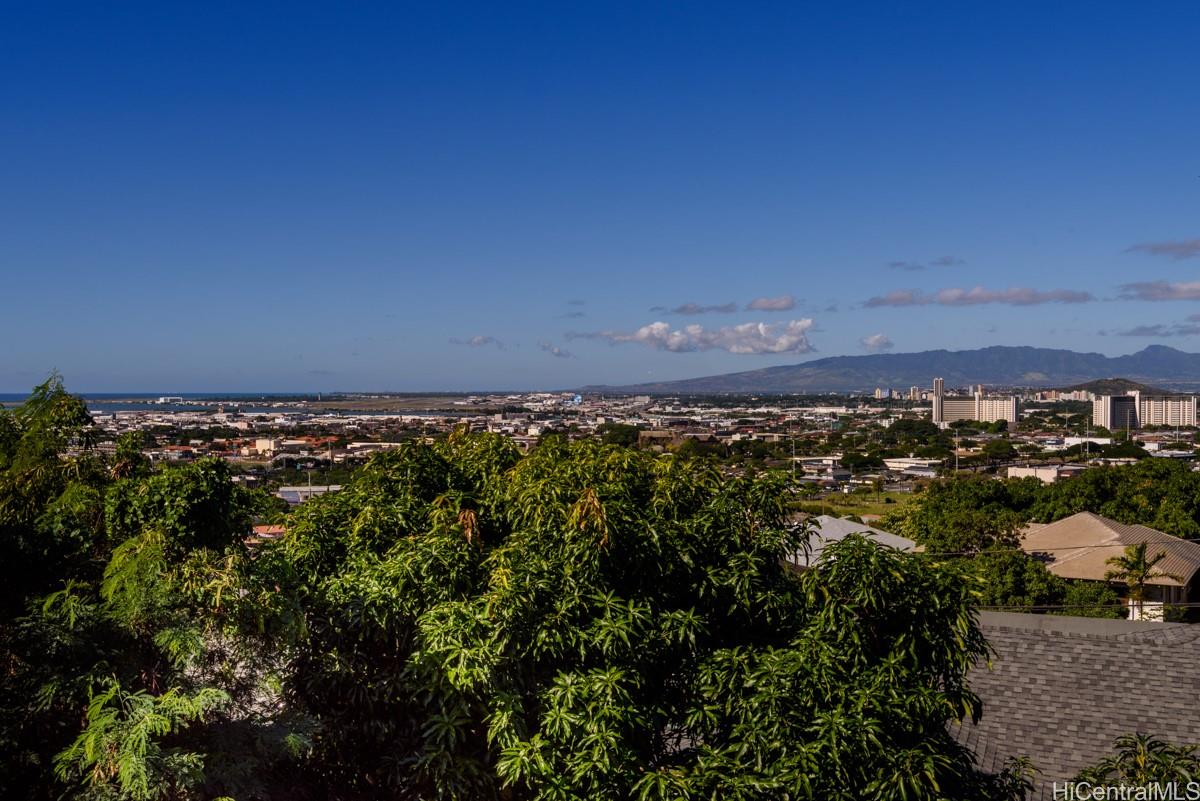 2027 Hillcrest St Honolulu - Rental - photo 21 of 21