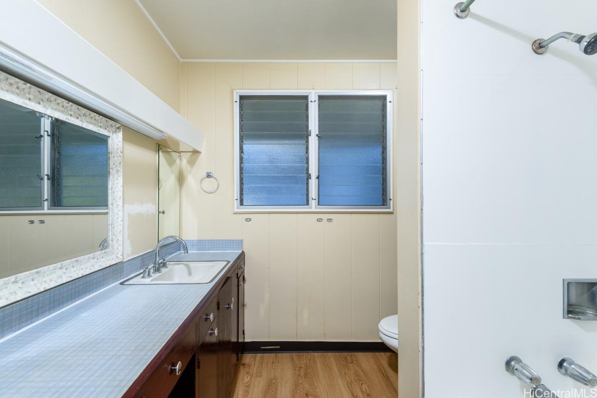 2027 Hillcrest St Honolulu - Rental - photo 10 of 21