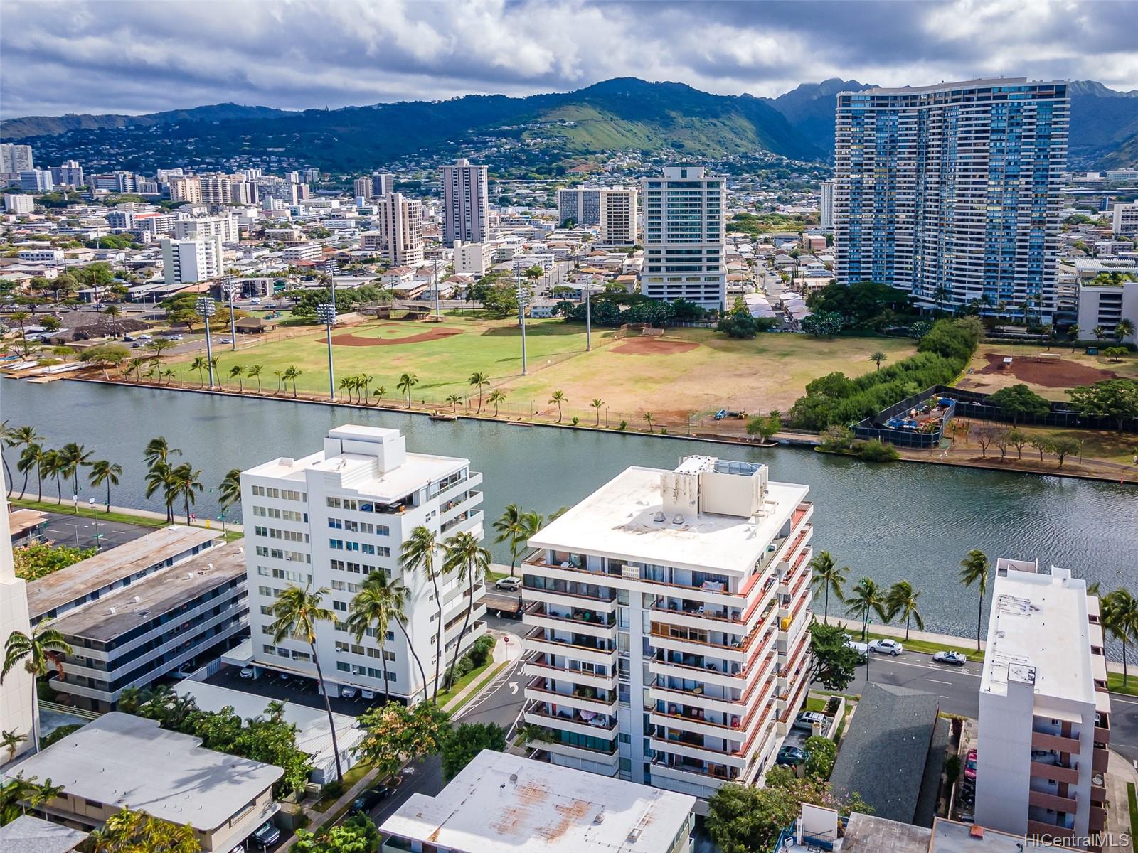 Ala Wai Mansion condo # 1, Honolulu, Hawaii - photo 11 of 13