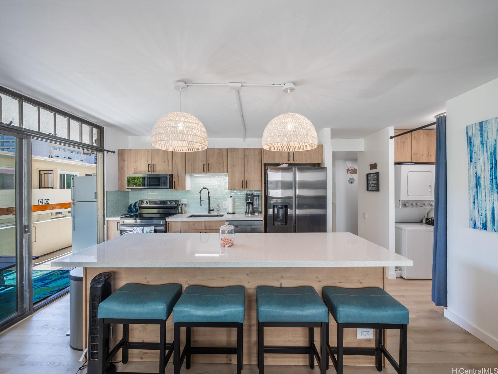 Ala Wai Mansion condo # 304, Honolulu, Hawaii - photo 11 of 25